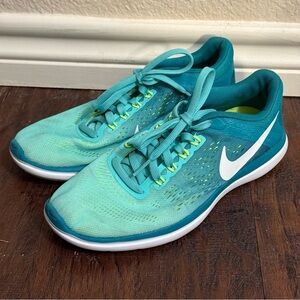 Nike Blue and Green Athletic Shoes with Breathable Mesh